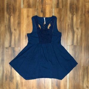 HARLOW | Long Blue Flowy Top